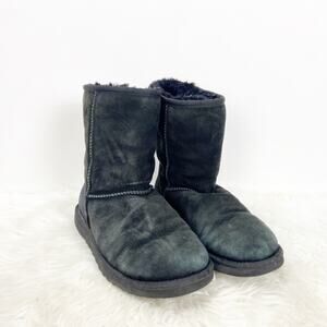 Ugg 6 Womens Black Suede Classic Short Boots